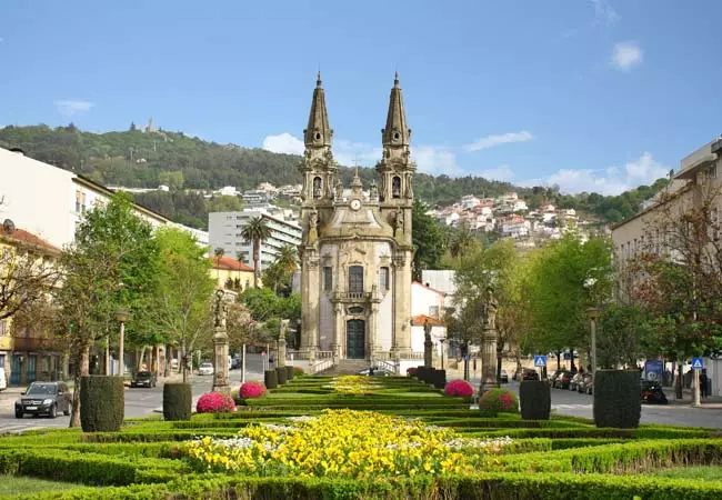Best Tourist Attractions in Guimarães